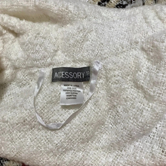 Accessory St NWOT Knit Variegated Stripes Poncho-Ruana for Women OS - Picture 9 of 9